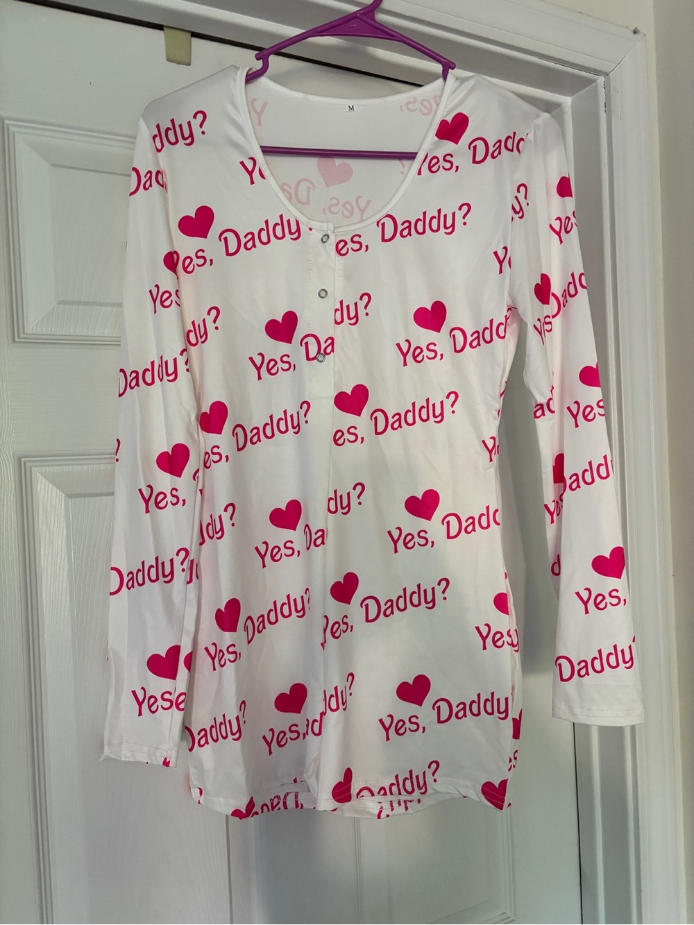 Yes, Daddy? White Long-Sleeve Pajama Romper with Pink Hearts Print